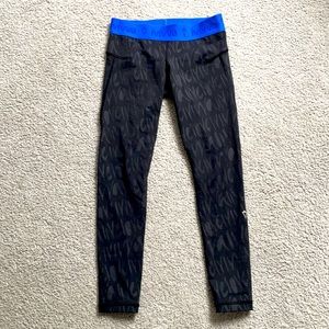 Ivivva leggings blue waistband, girls size 7